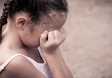 غضب واستنكار في ليبيا بعد وفاة طفلة بعنف: التقرير الطبي يكشف تفاصيل مروعة