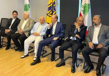 زيارة وزير الشباب والرياضة كلاس إلى مقر النادي الرياضي في بيروت للتهنئة بالإنجاز الآسيوي في كرة السلة