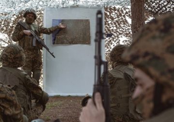 الإعلام الحربي في حزب الله يكشف تفاصيل استهداف القاعدتين في المرحلة الثانية من “عملية يوم الأربعين”